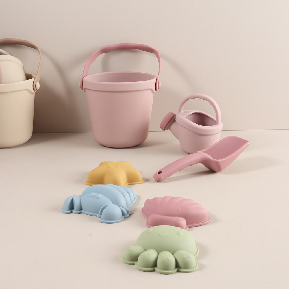 Set di Giocattoli da Spiaggia  - Kinetic Sand Mold recensione e prezzo